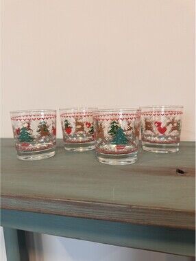 Vintage 1984 Anchor Hocking Pixelated Christmas Juice Glasses Set 4